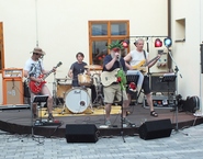 Rockový večer v knihovně - Beruška